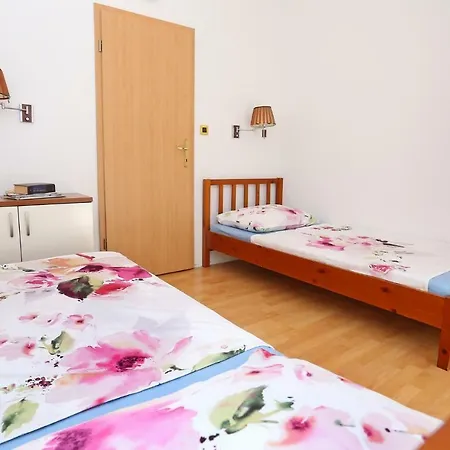 Kristina Apartman